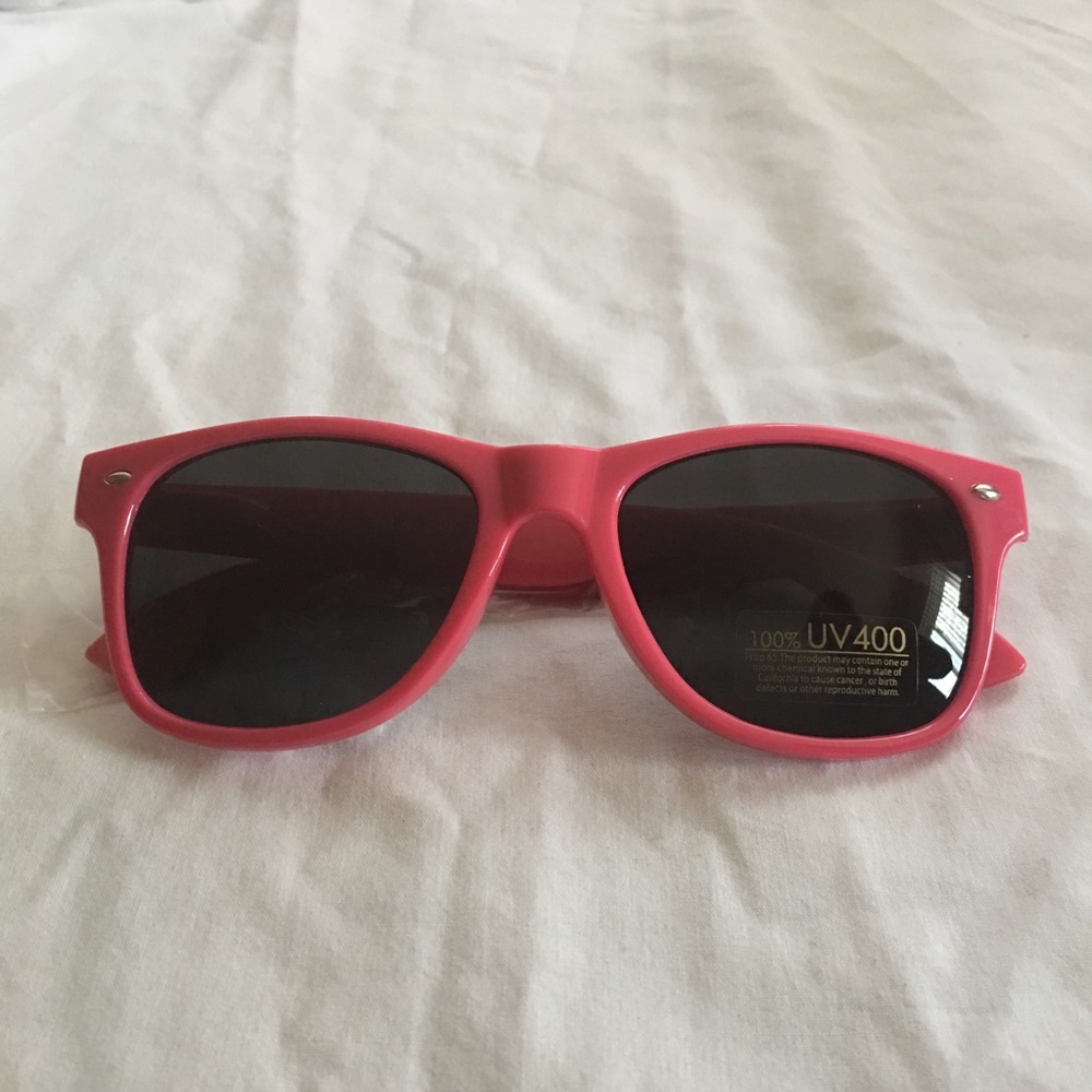 Pink Classic Sunglasses